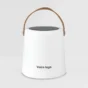 lampe rechargeable solaire sur fond gris