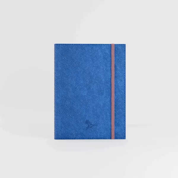 visuel notebook premium sur fond gris