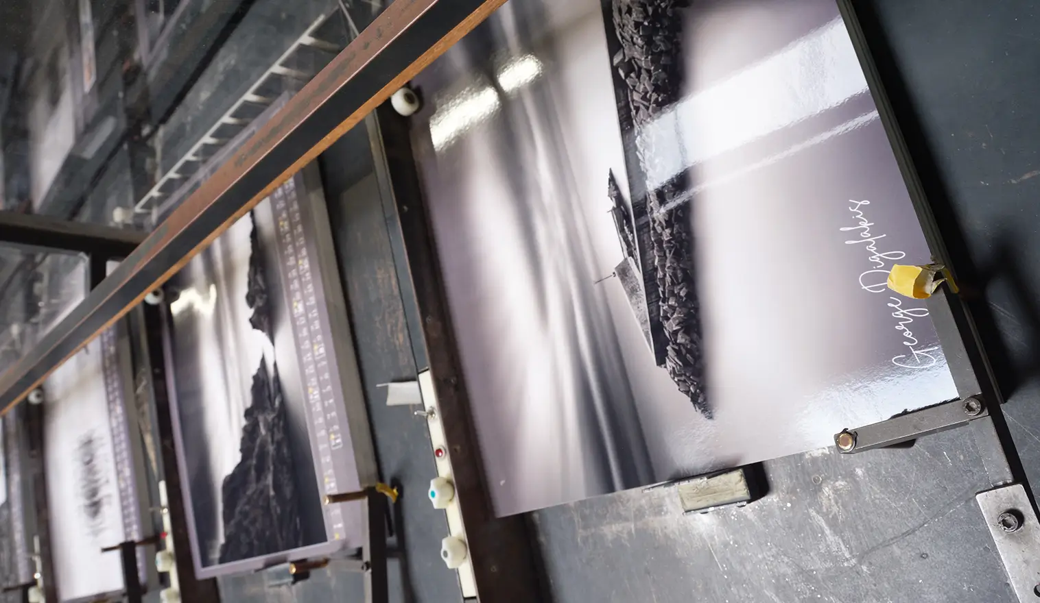 visuel-60-ans-de-savoir-faire mise en scene de la production de calendrier photo