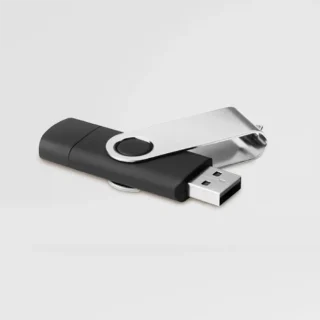 cle usb twist sur fond gris