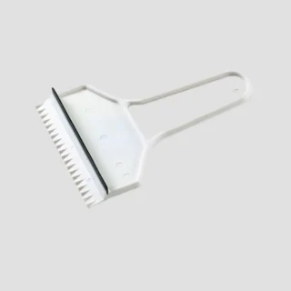 Grattoir à glace compact économique