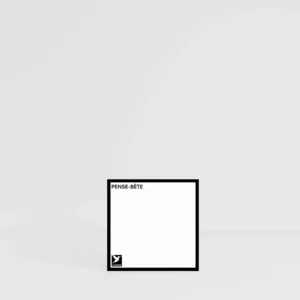 bloc notes carre sur fond gris