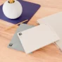 paire de bloc notes a5 sur bureau en bois