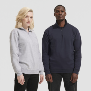 sweat camionneur personnalisé sur fond gris