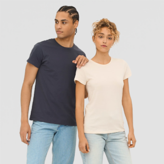t-shirt personnalise coton bio sur fond gris