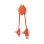 Câble de recharge personnalisé en plastique orange recyclé sur fond blanc